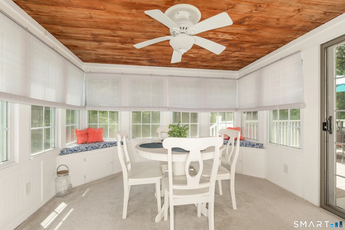Photo of 81 White Oak Drive