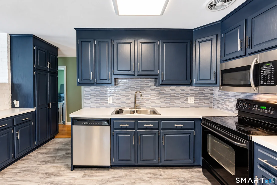 Photo of 25 Shady Drive