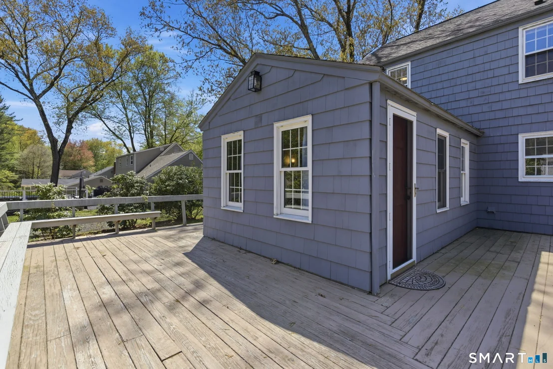 Photo of 244 Buttonball Lane