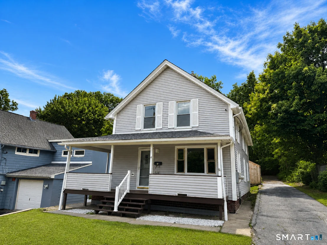 Photo of 17 Pratte Avenue