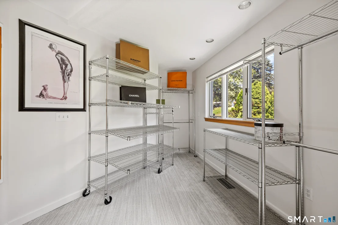 Photo of 25 Surrey Drive