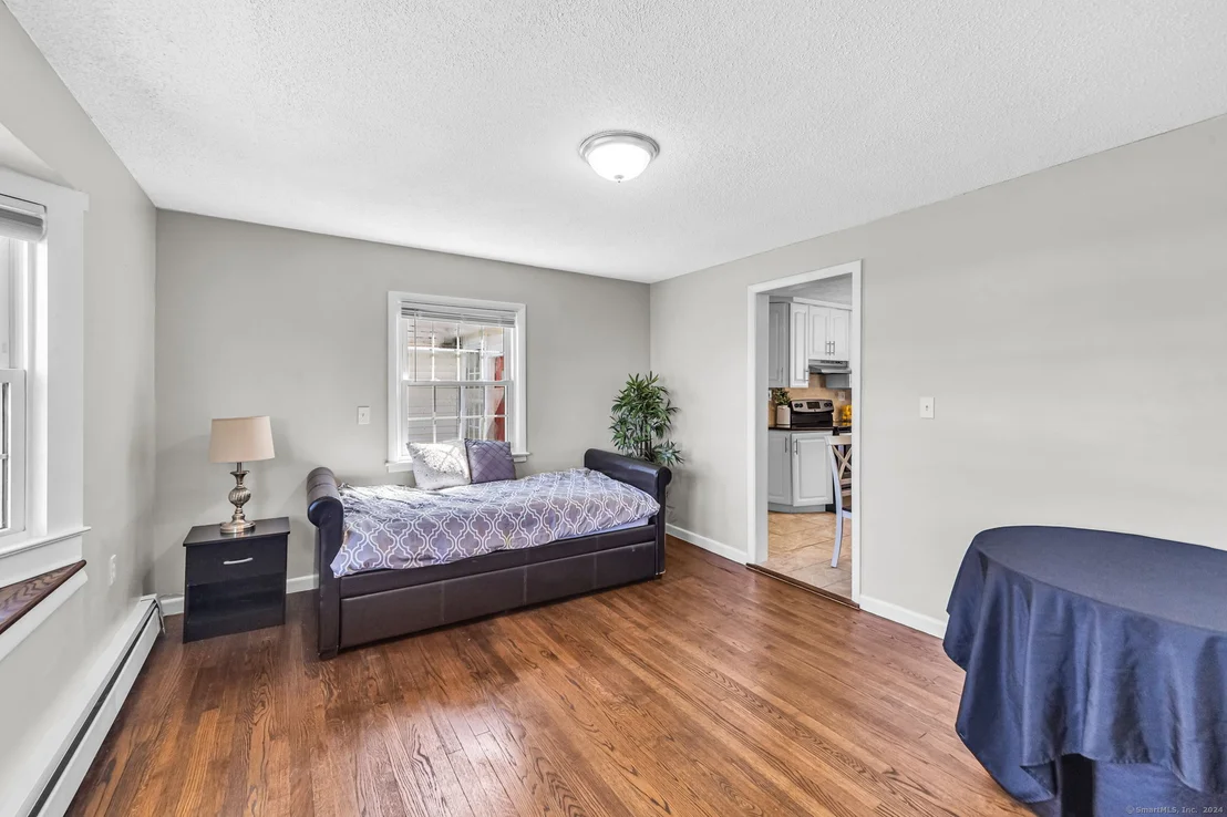 Photo of 611 Halladay Avenue