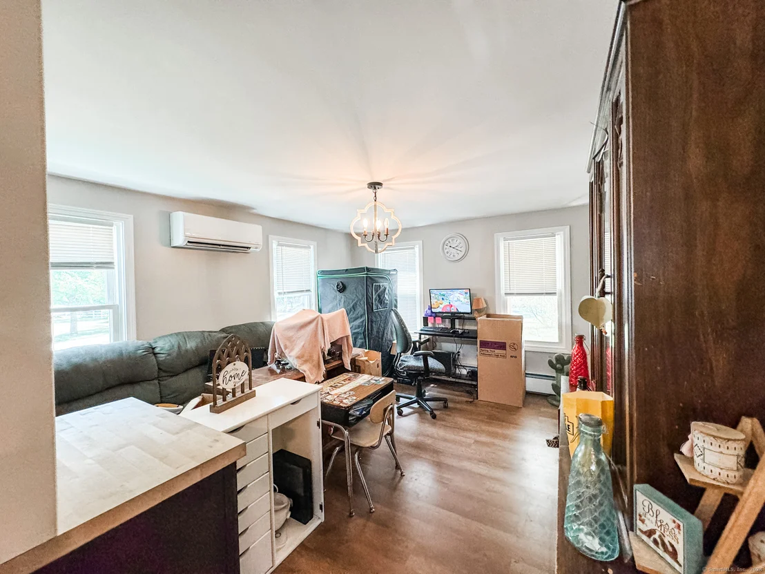 Photo of 492 Bailey Hill Road