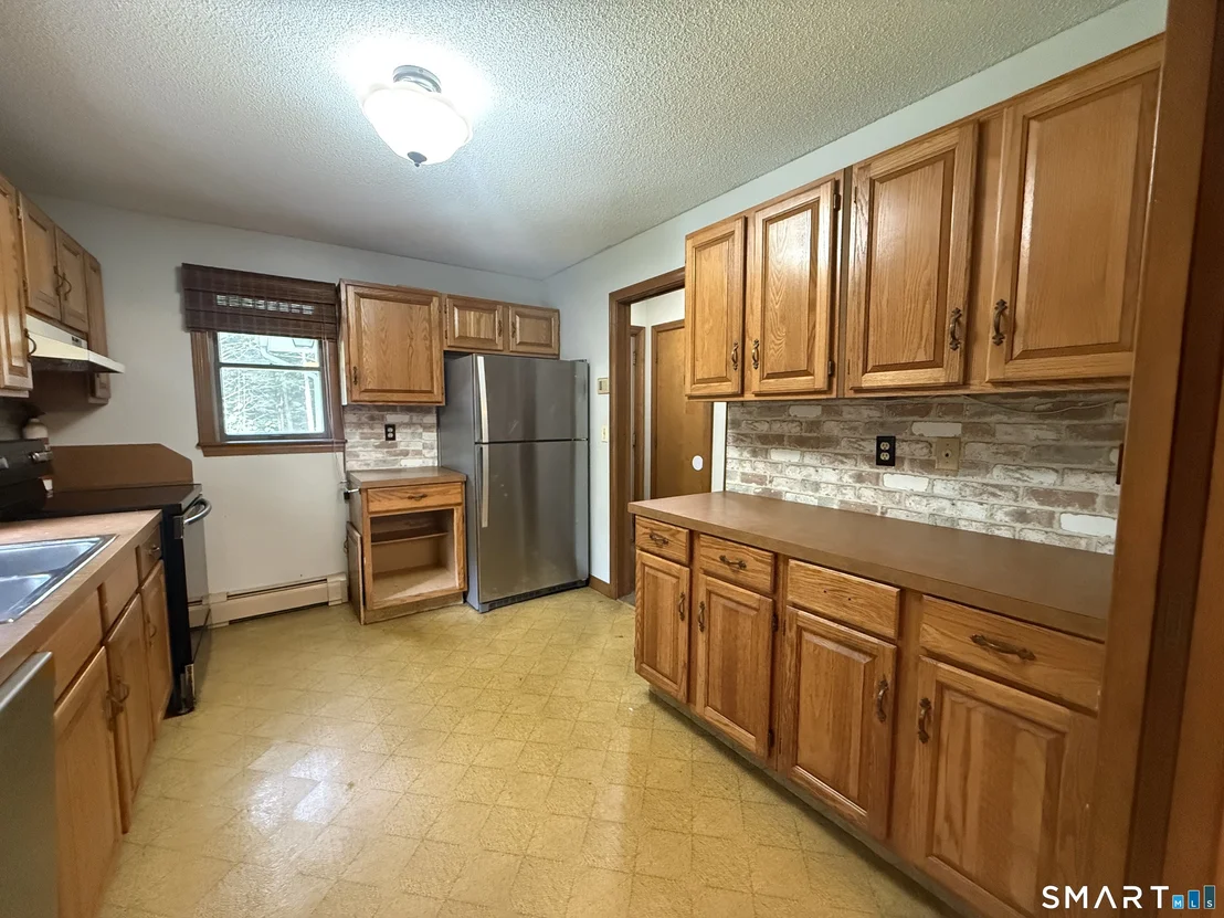 Photo of 421 Modock Road