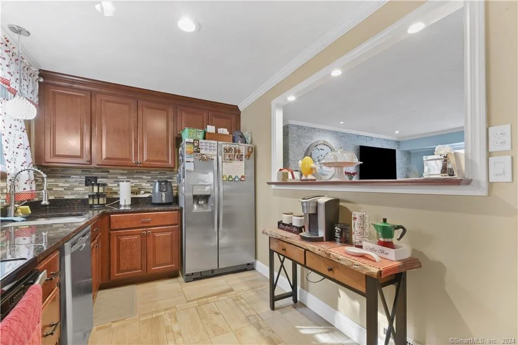 Photo of 30 Meadowlark Road