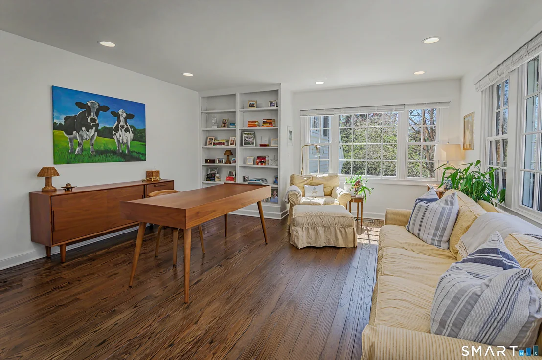 Photo of 25 English Drive