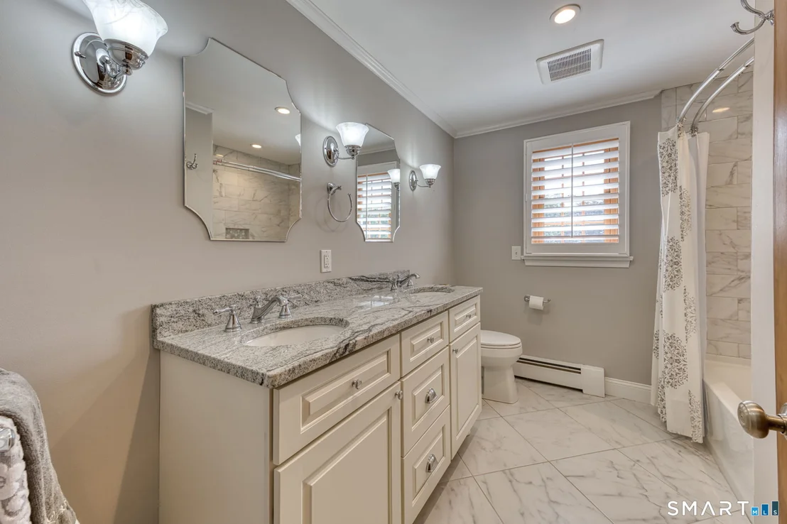 Photo of 168 Debbie Drive