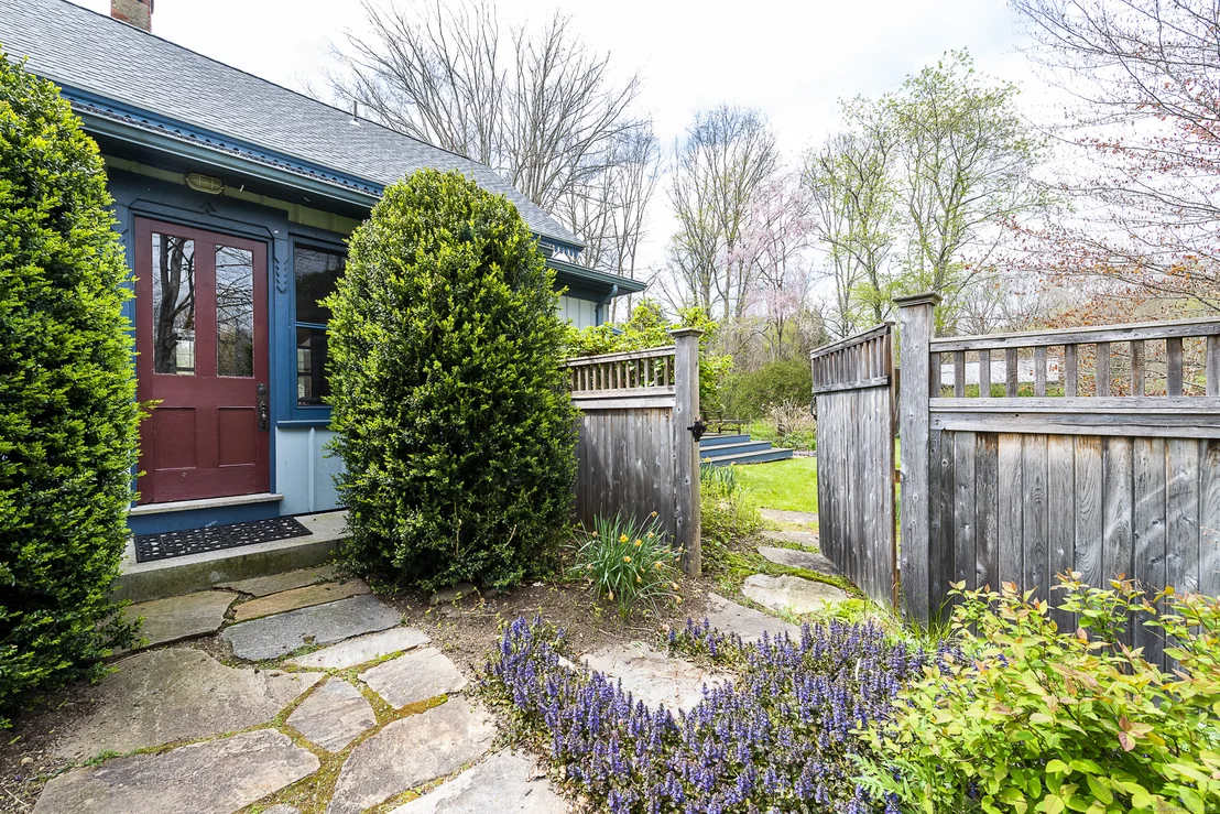 Photo of 126 Beaver Brook Road