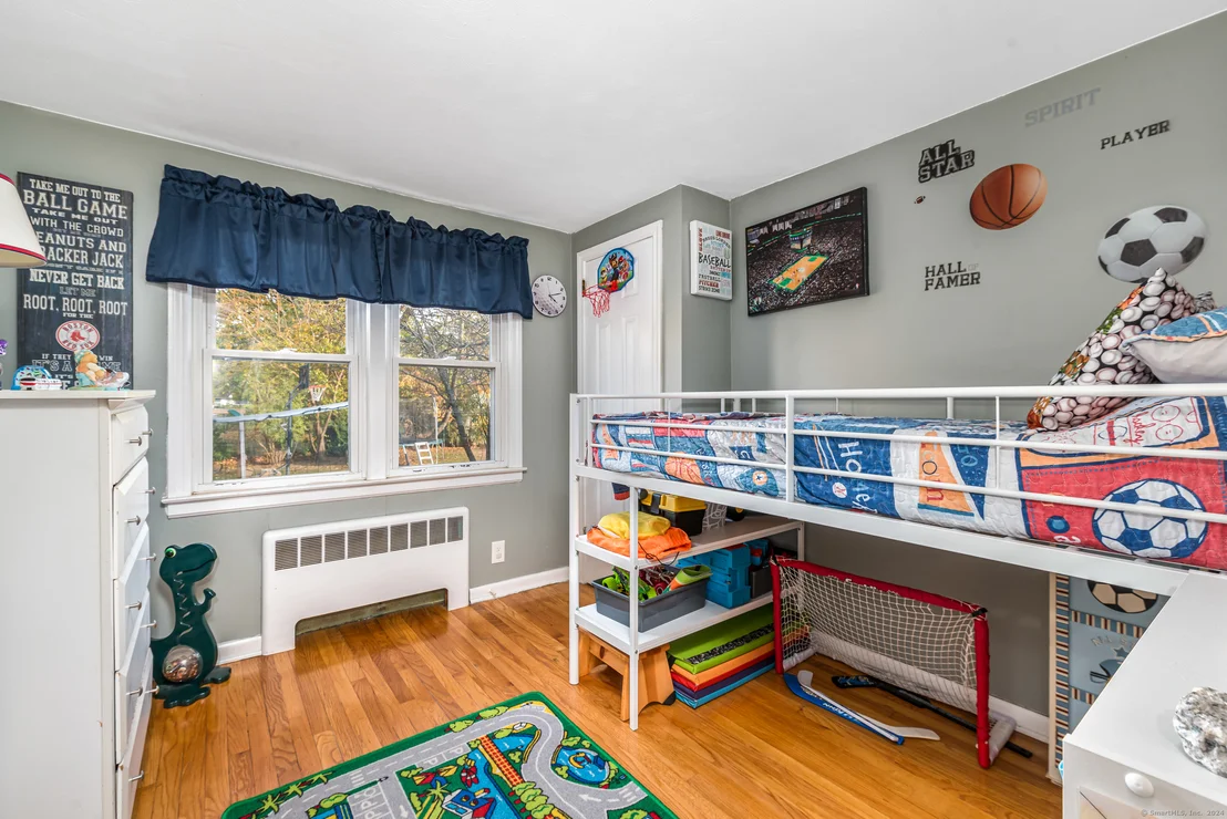 Photo of 7 Ridgefield Road