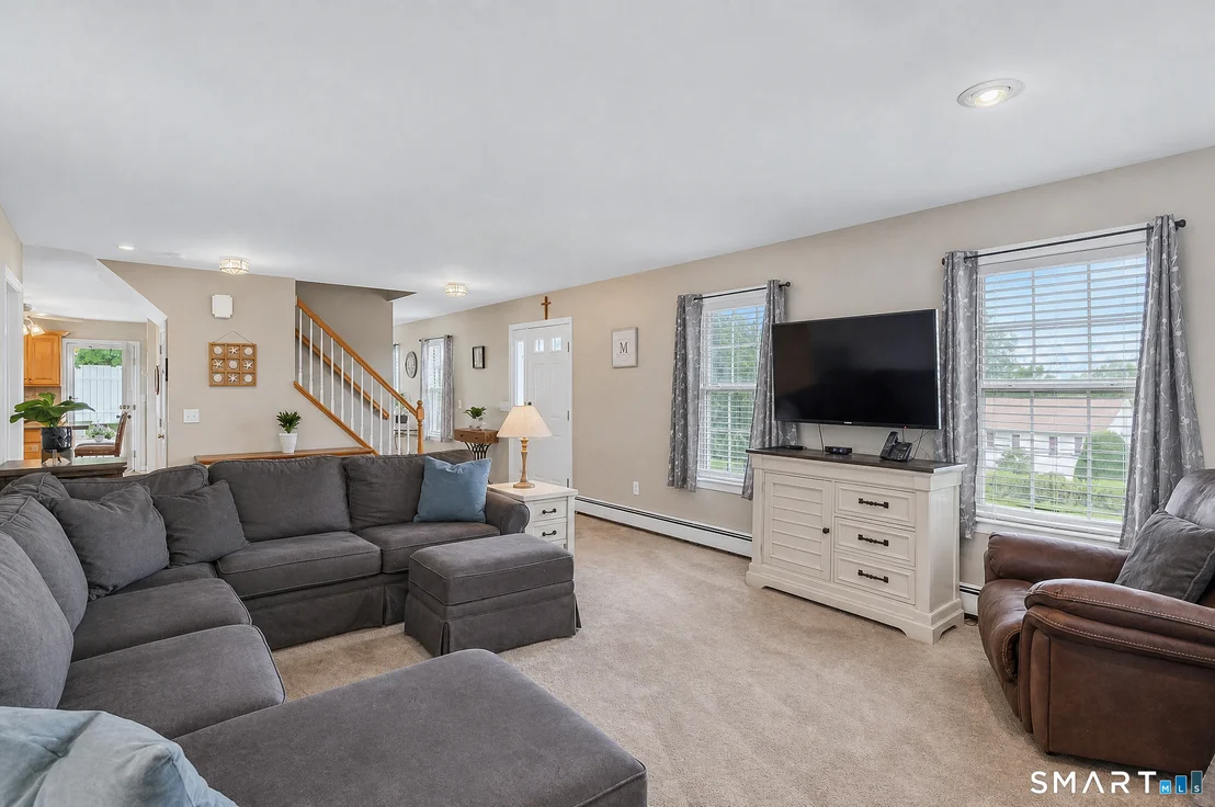 Photo of 2 Curtis Avenue