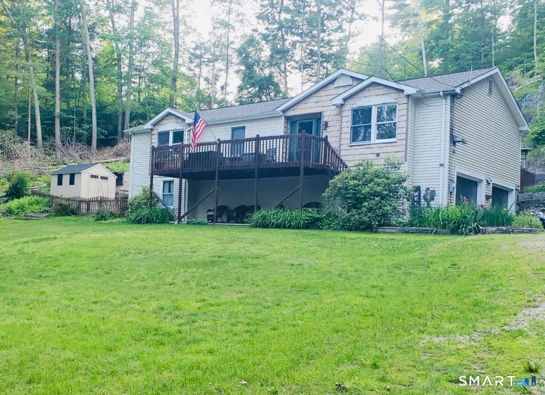 Photo of 150 Searles Road