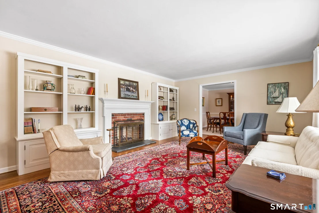 Photo of 15 Lindencrest Drive
