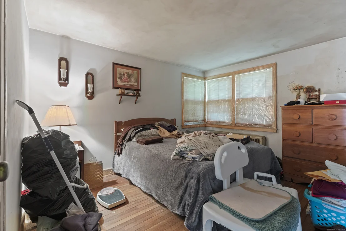 Photo of 400 Long Hill Road