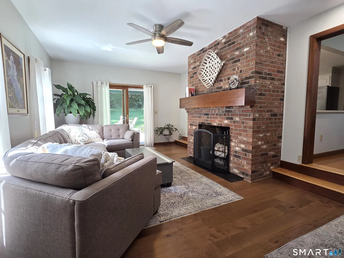 Photo of 49 Fox Road
