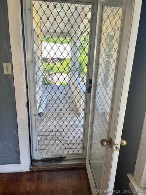 Photo of 294 Maple Avenue