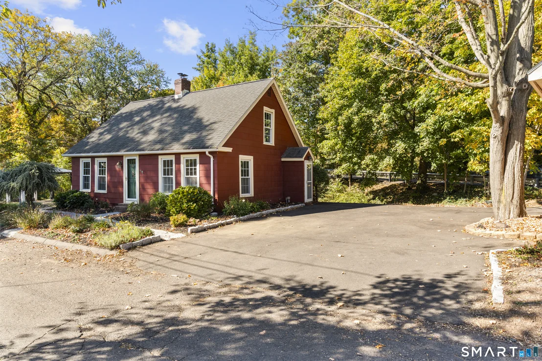 Photo of 188 Baldwin Avenue