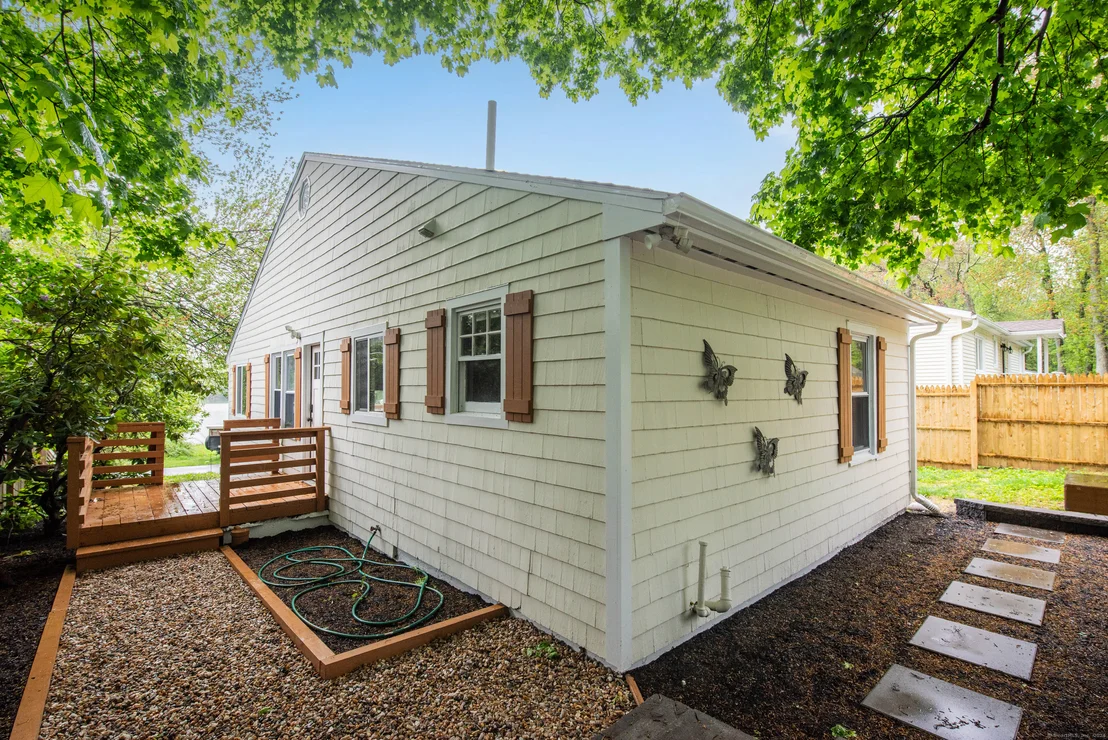 Photo of 43 Kasson Avenue