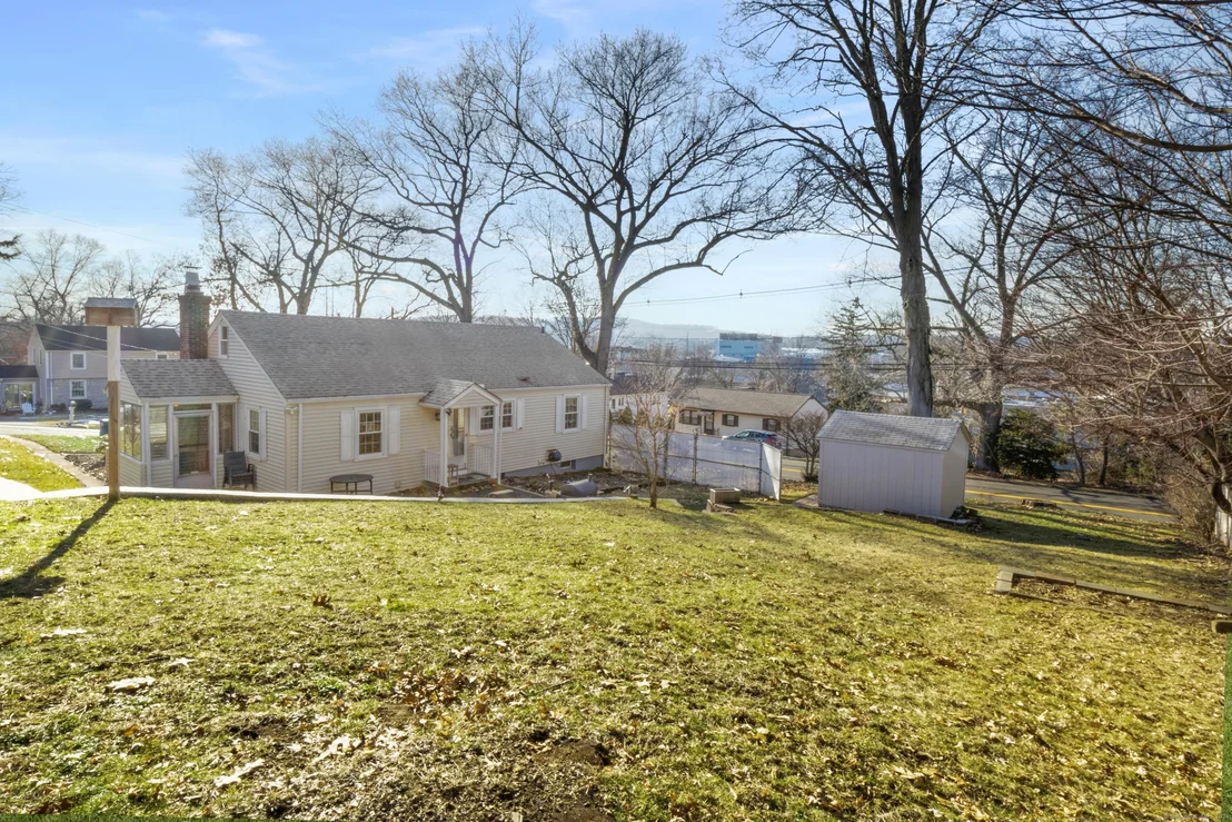 Photo of 6 Jackson Avenue