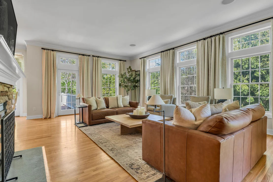 Photo of 101 Lynn Drive