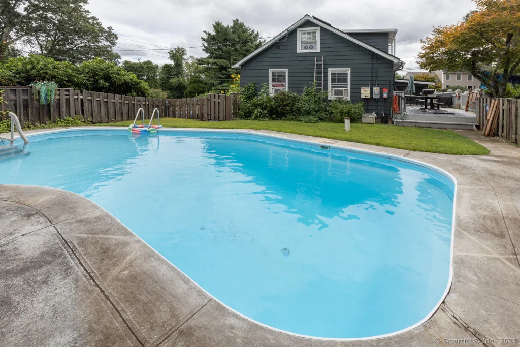 Photo of 46 Hemlock Drive