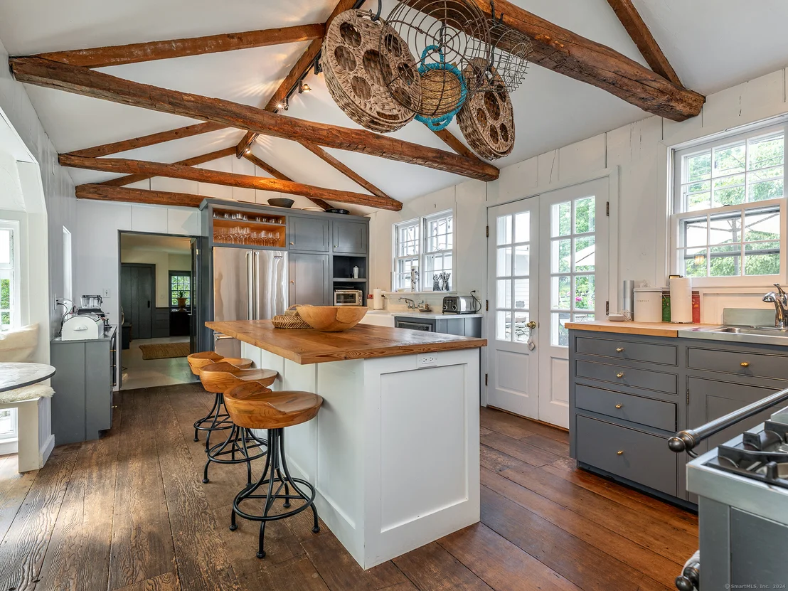 Photo of 276 Guilds Hollow Road