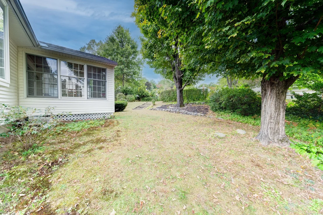 Photo of 82 Thompson Drive