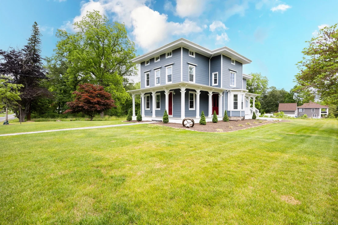 Photo of 1422 Marion Avenue