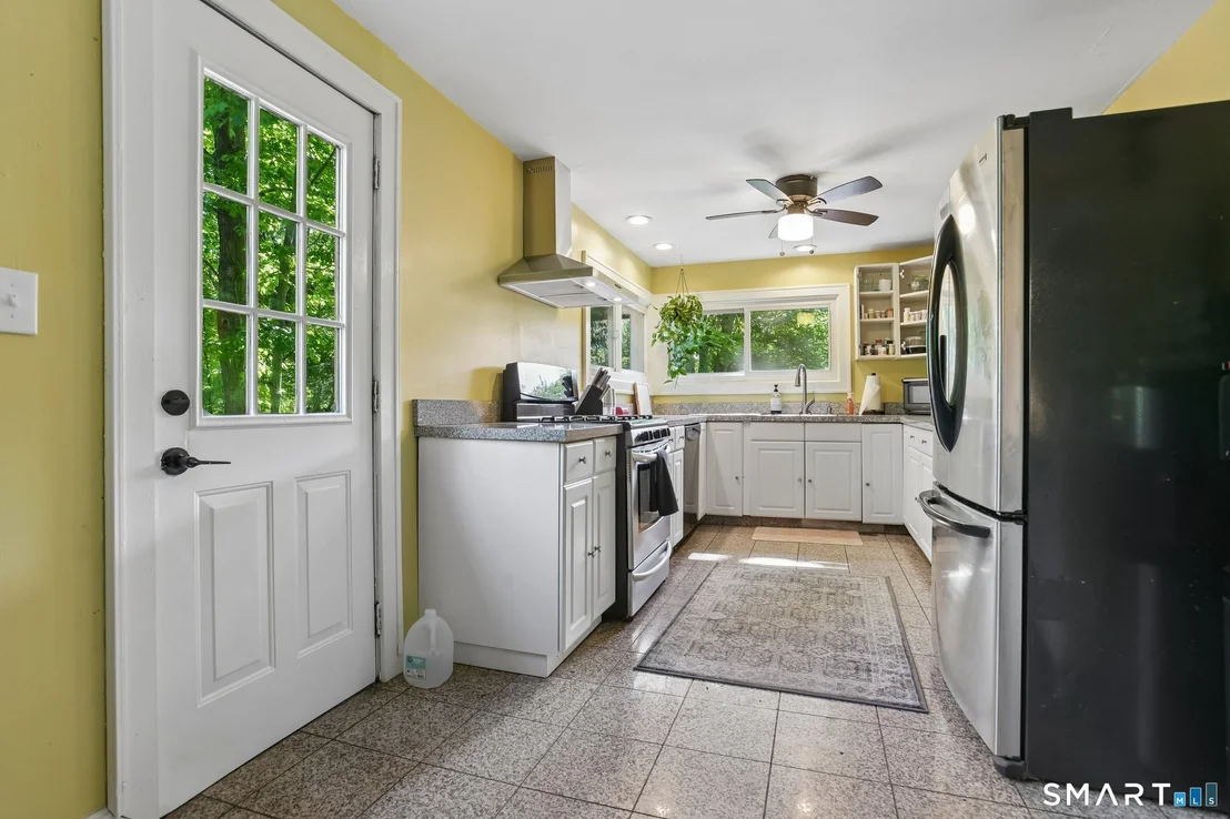 Photo of 817 Carrington Road
