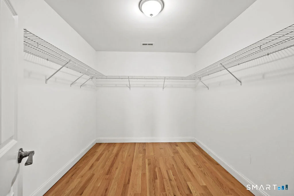 Photo of 359 Hammertown Road