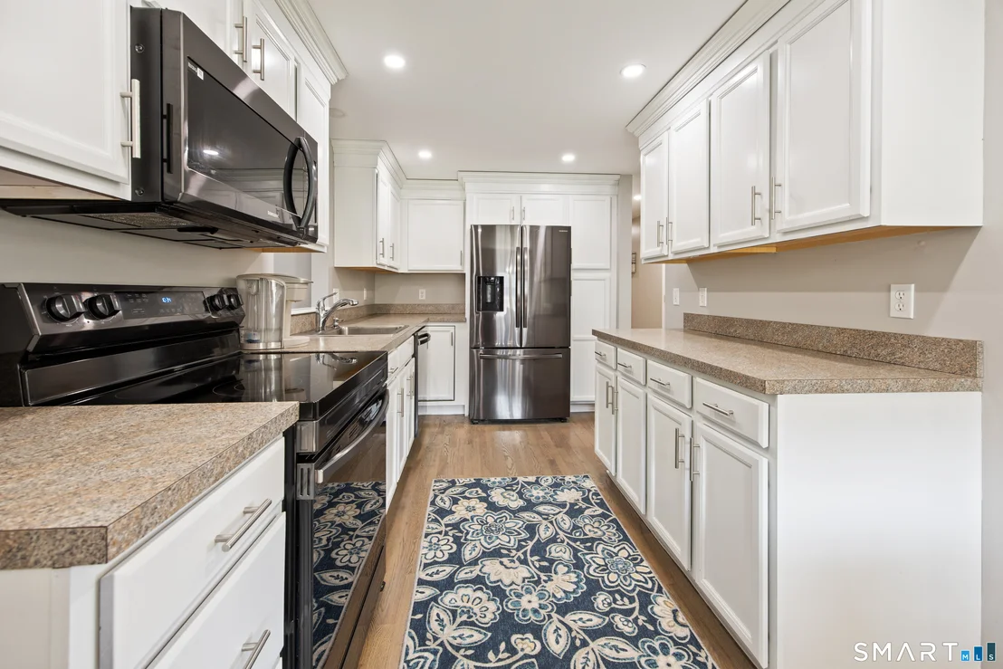 Photo of 183 Plainfield Drive