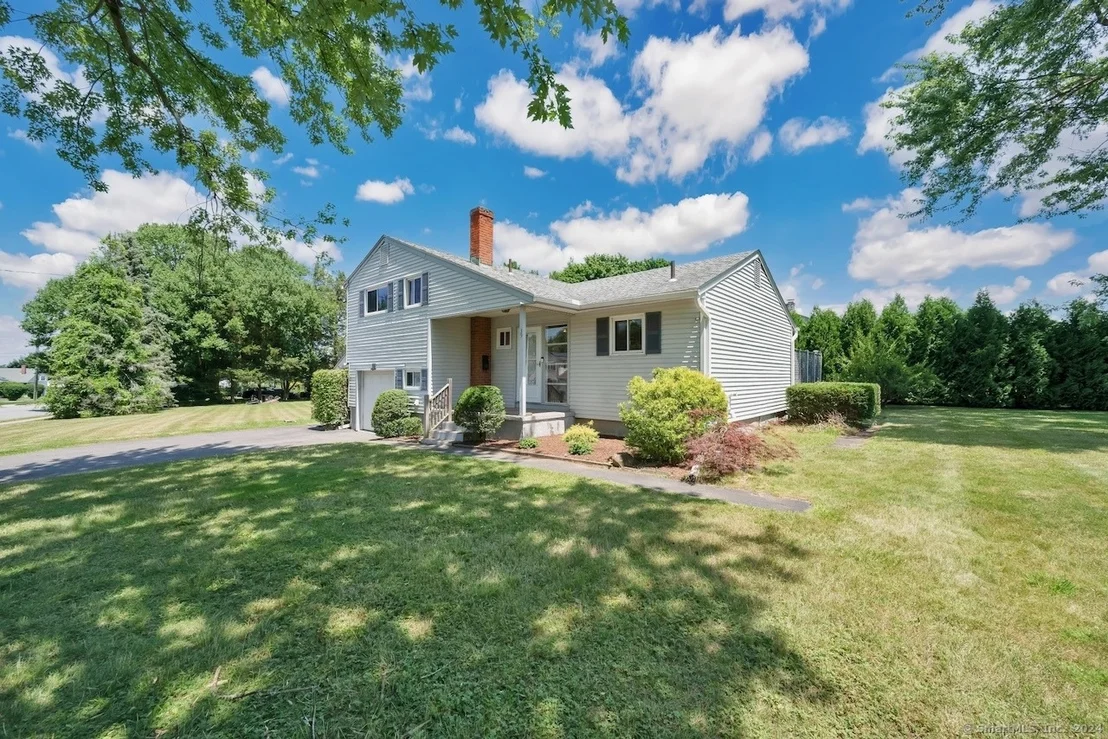 Photo of 39 Niles Drive