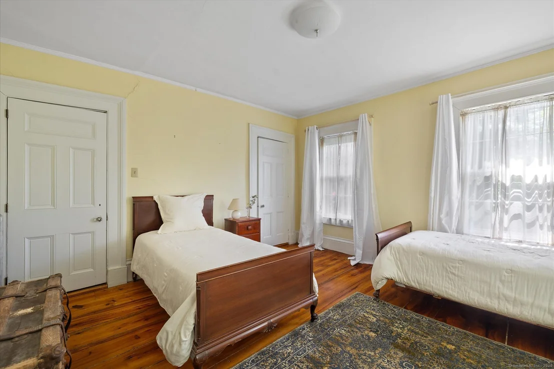 Photo of 362 Thompson Hill Road