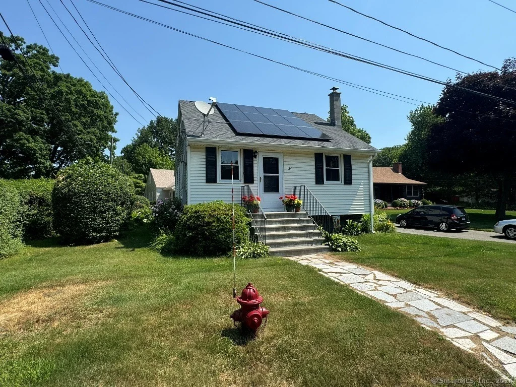 Photo of 24 Grove Avenue
