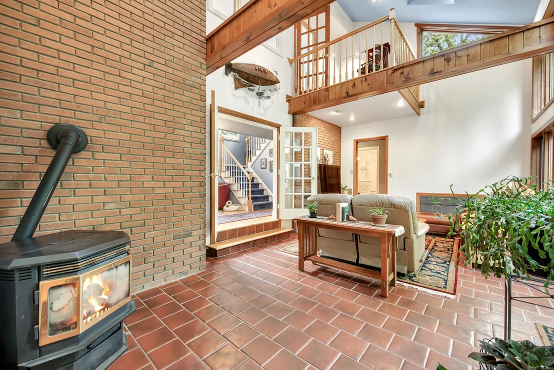 Photo of 81 Deerwood Drive