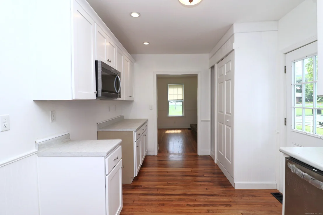 Photo of 17 Maple Street