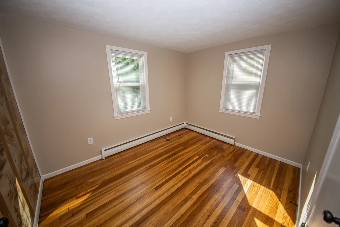Photo of 28 Dune Road