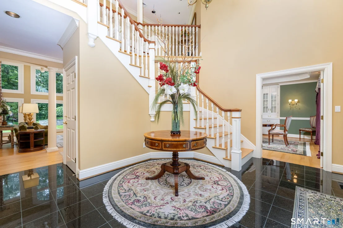 Photo of 122 Windward Place