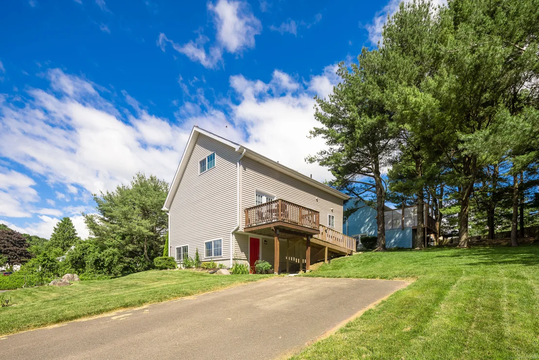 Photo of 45 Meadow Lark Road