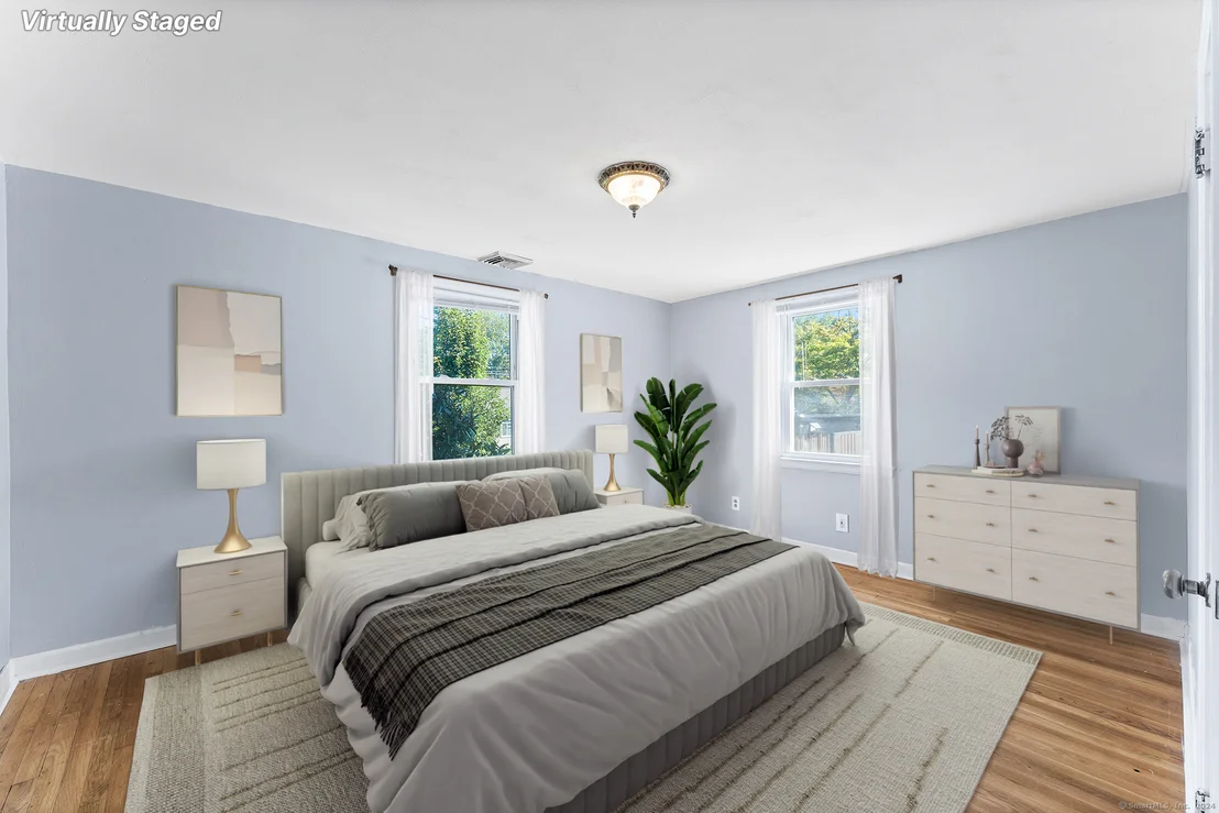 Photo of 165 Giddings Avenue