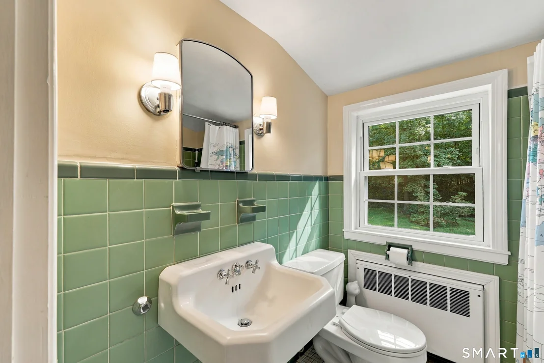 Photo of 27 Grant Hill Road