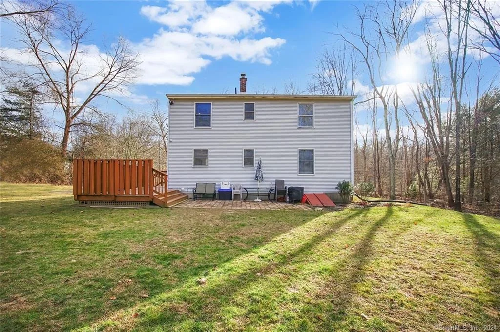 Photo of 986 Merrow Road