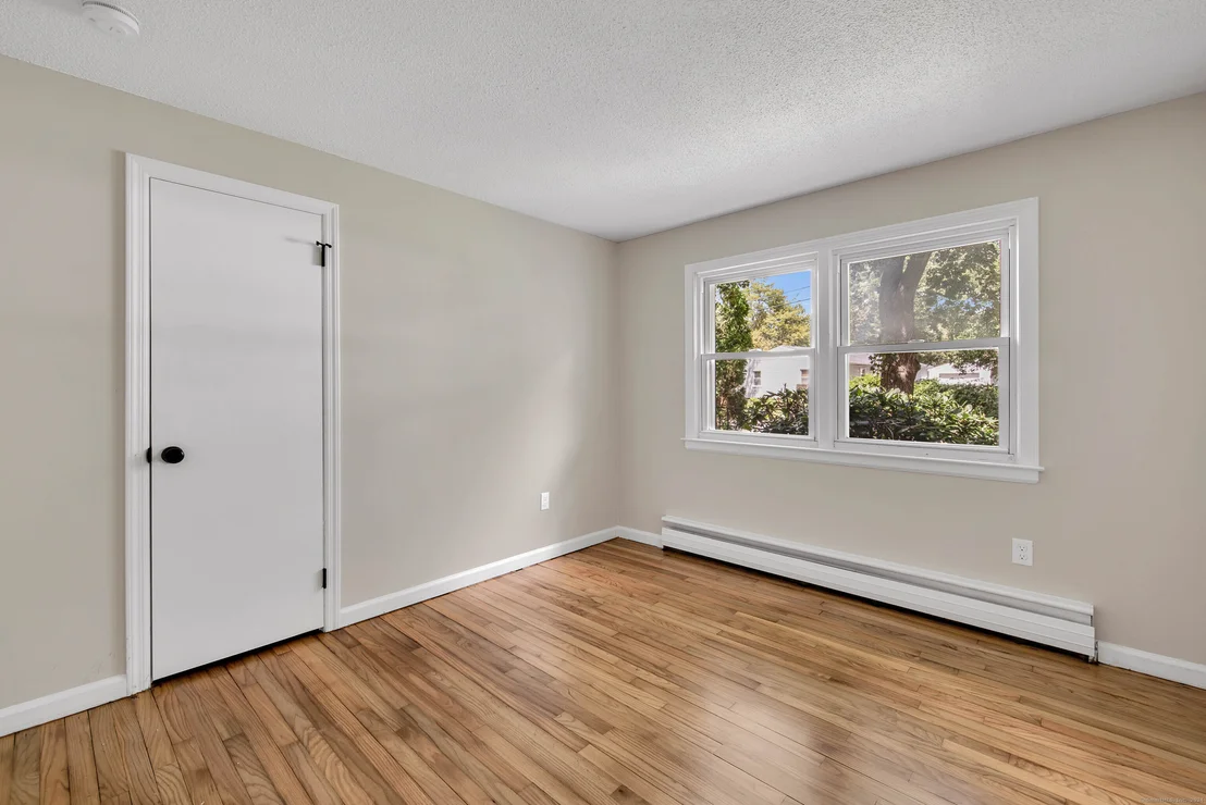 Photo of 2 Frisbie Circle