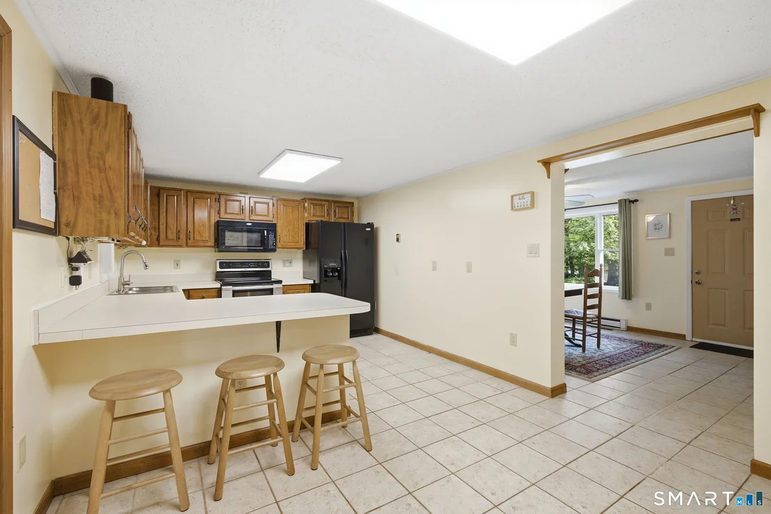 Photo of 141 Hop River Road