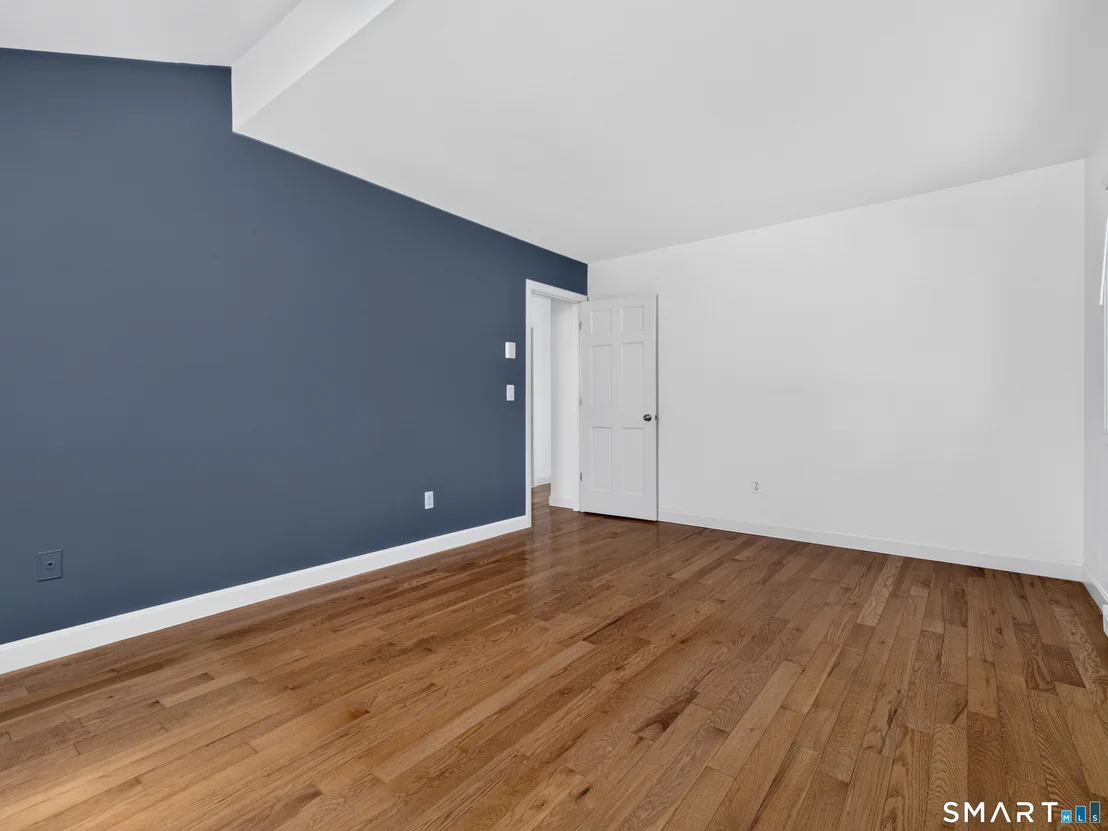 Photo of 10 Herster Drive