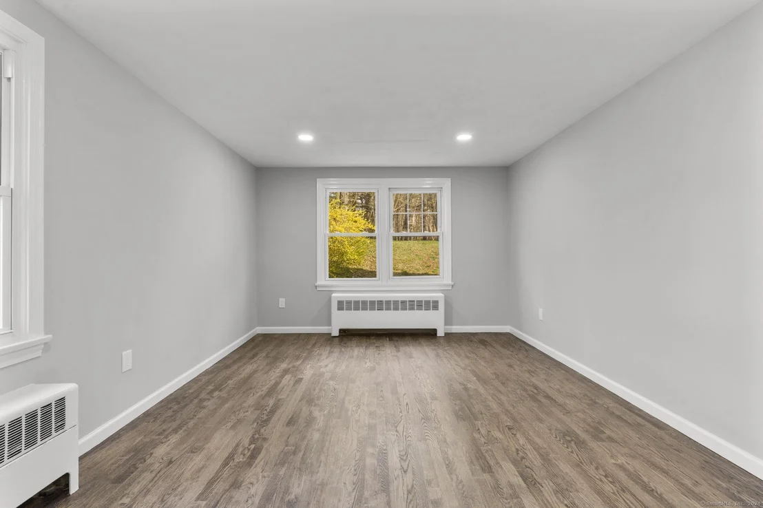 Photo of 85 Cold Spring Circle
