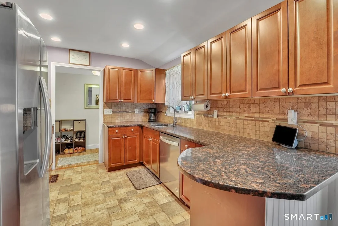 Photo of 25 Pine Tree Lane
