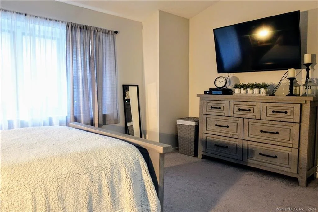 Photo of Unit 46 at 827 Oronoke Road