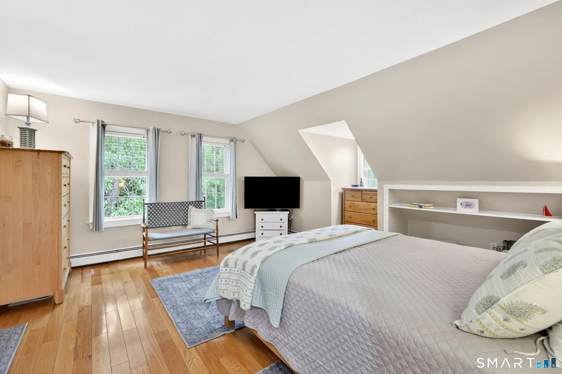 Photo of 194 Brookside Lane