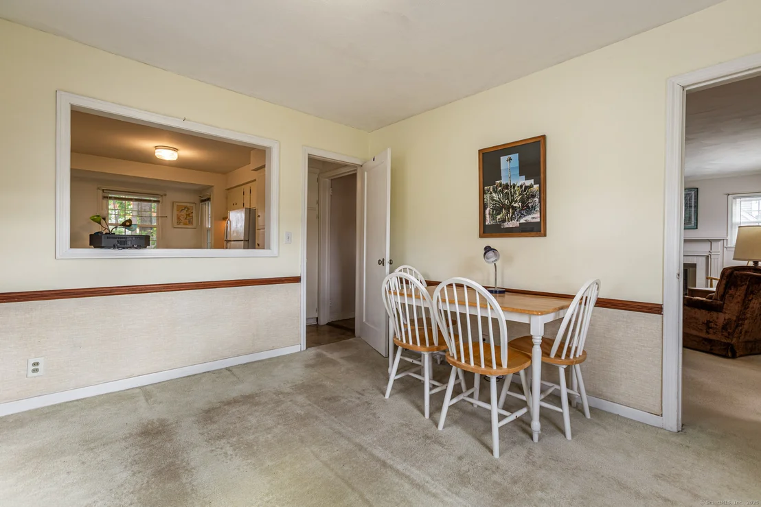Photo of 9 Deepwood Drive
