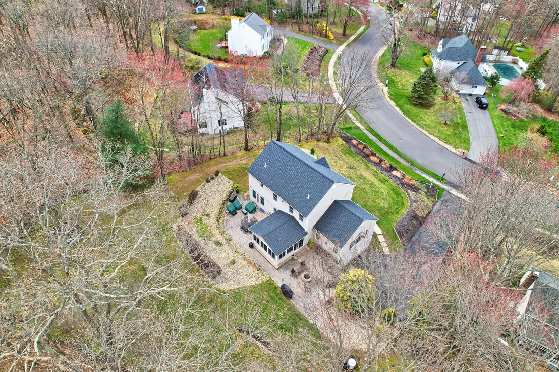 Photo of 129 Georgetown Drive